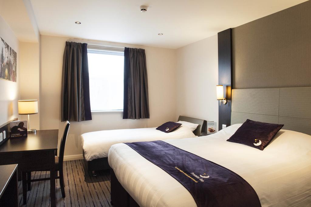 Premier Inn Harlow Oda fotoğraf